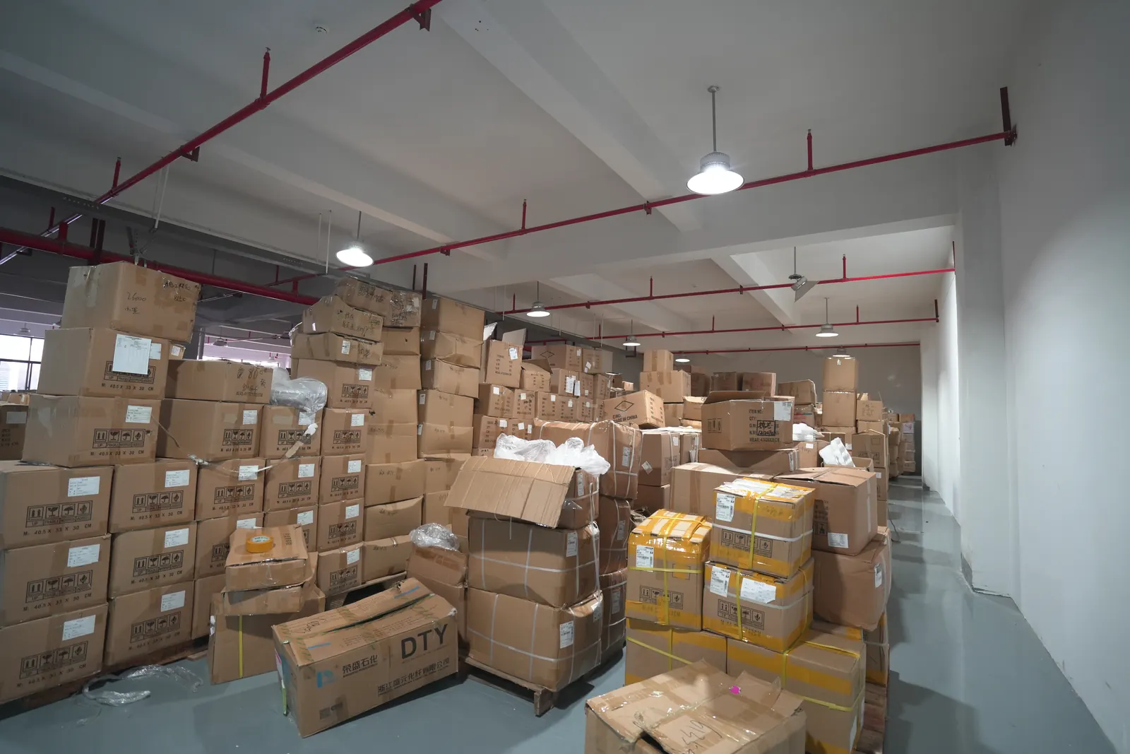 ARIS Cosmetics finished goods warehouse