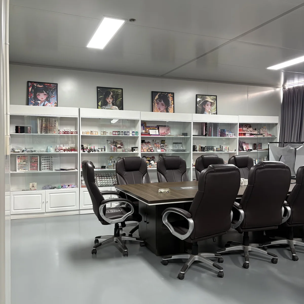 ARIS Cosmetics showroom meeting room and buyer discussion area